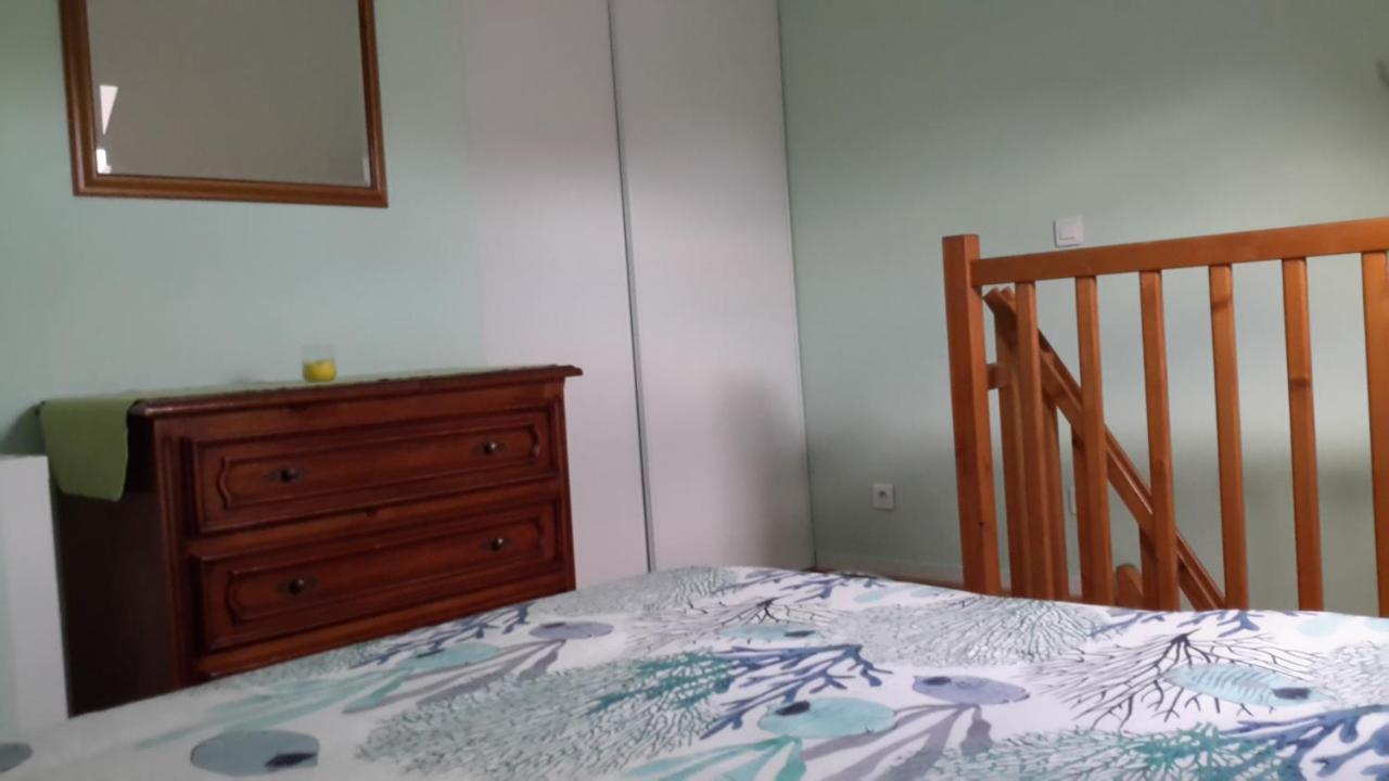 Agreable Logement Dans Petit Village Sud-Essonne Champcueil Exterior photo